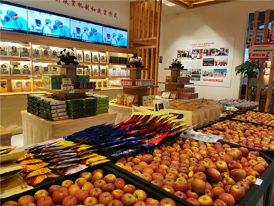 四川德陽 疫情下助力貧困戶增收，食品銷售創新路